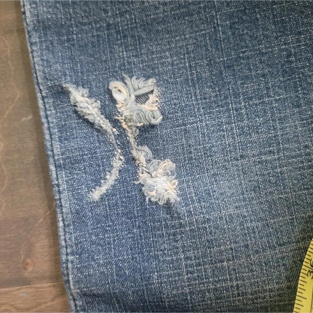 Von Dutch Women's Bootcut Jeans - Faded Blue Wash - Picture 4 of 9